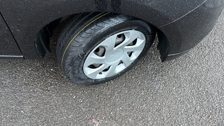 Dacia Sandero 1.0 SCe Ambiance 5dr Petrol Hatchback